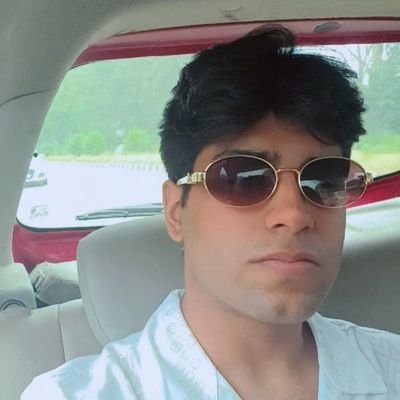 OjasVer's profile picture. 