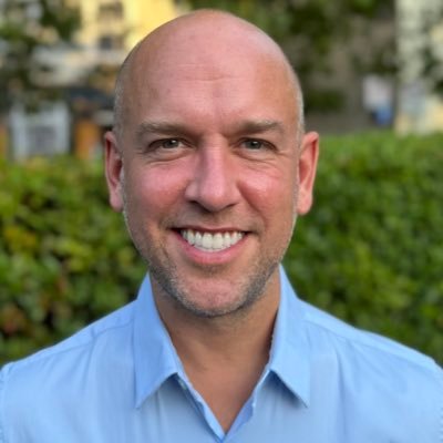 Associate Director at Golden Thread HS. Former Director of Customer Ops at @moathomes. Passionate about great service whilst not taking life too seriously!