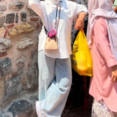 TehaMurin's profile picture. sorry, i'm soft, talk nicely. tq