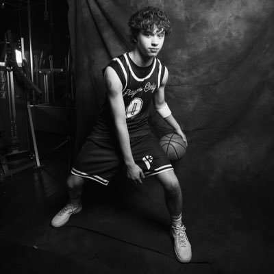 Bradywattsss's profile picture. 2028/6’4 185Ib/SG/GPA:3.9