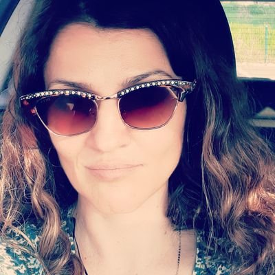 ''Prvi čin može da napiše svako, drugi pisac, a treći samo genije.''