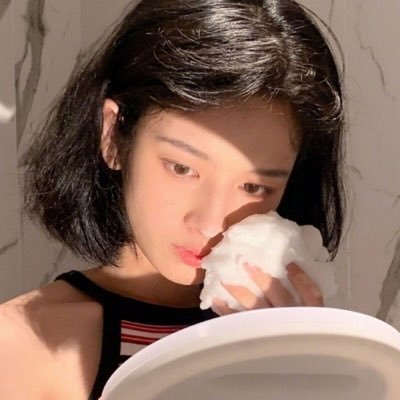 1oxGxW4U9nBprc's profile picture. 