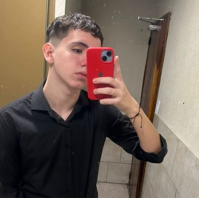 Juliangomezbar's profile picture. 