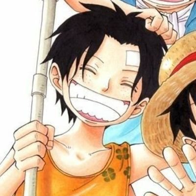 Streamer, Shitpost, Lol, Dark Souls, One Piece... porque me miras raro
https://t.co/Vl7jheqZtD