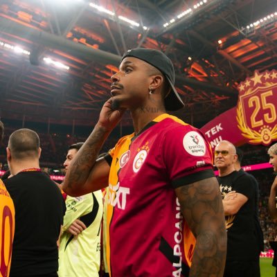 LEMINAslan99's profile picture. SOLO IL GALA #Galatasaray #lemina GT