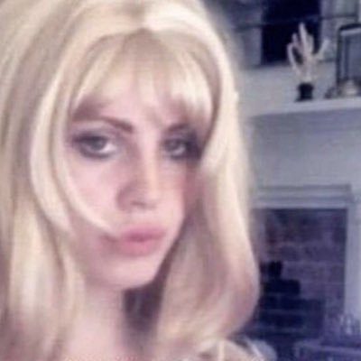 tarotmich44's profile picture. 