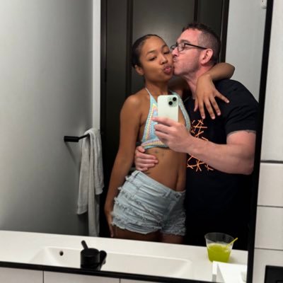 unclecrenshawp's profile picture. 