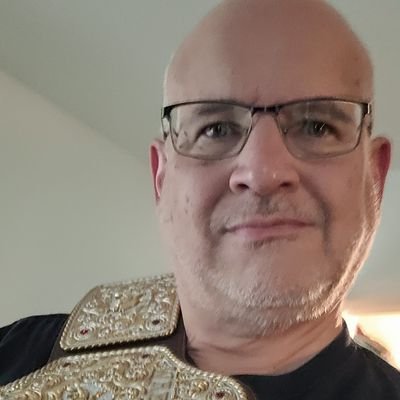 Pro wrestling historian. Former ring announcer for @SCWPro for 7+ years & @AAWPro for 1. Chronically stuck in the 80s :)
