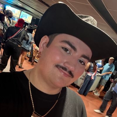 123EduLopez's profile picture. 