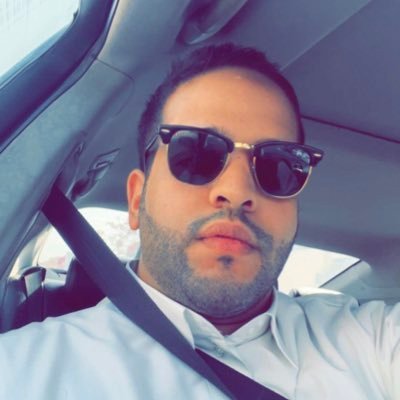 أخـبرته بأنه قـربه راحه. لــي. فتعمد بالغياب ليحرق ٓ قلــــبي ــٓ.