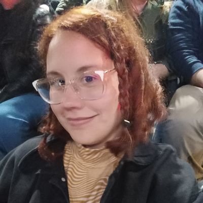 aribeltramo's profile picture. Adicta al té verde y chocolinas. A veces quiero disfrazarme de lobo y salir a hacer las compras al súper.