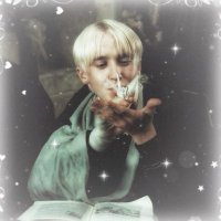 august 🐉 (@gloomypupz) 's Twitter Profile