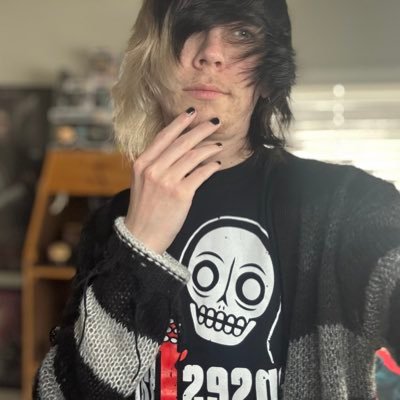 ππ¦πͺ π
π²π―π±π¬π« ππ― β°οΈ Profile
