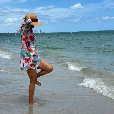 El régimen impostor terrorista de Israel viola la Torá. 🇨🇴 🇺🇸 Palestina Libre 🇵🇸 Amor a los 📚 con el ❤️ a la izquierda.
