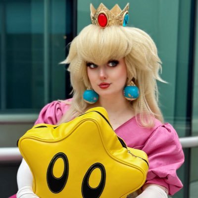 spinneret_atlr's profile picture. Art and cosplay!