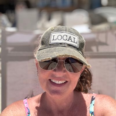tamhen70's profile picture. Loyal, sense of humor, love of animals, sick of the cancel culture/woke BS!!
