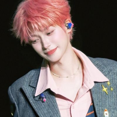blessywin11's profile picture. En- fan