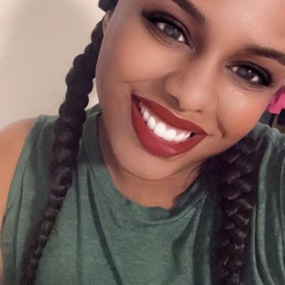 ericadavis92's profile picture. Instagram -missnovember92