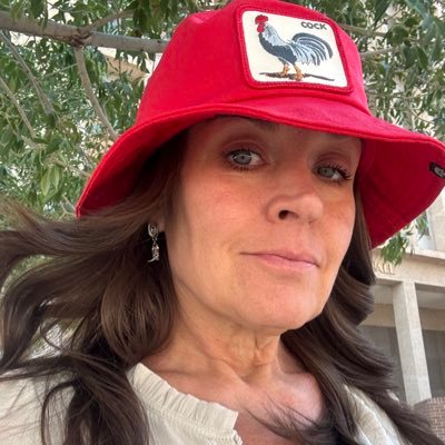 tanyalenti's profile picture. City employee. Opinions are all mine. I enjoy smart, funny people, good food, libations, sports and TV. Not necessarily at the same time or in that order.