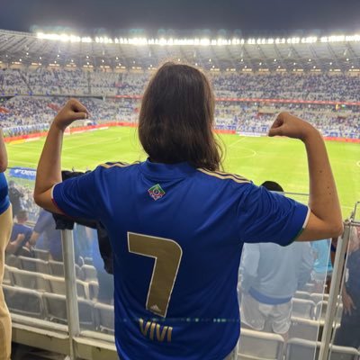 🇧🇷 | 🔺 | Mãe da Sandy 🐾 | ▽▲ | @cruzeiro | 🏐 @sadacruzeiro 🚹 @MinasTenisClube 🚺 | 🏀 @nyknicks