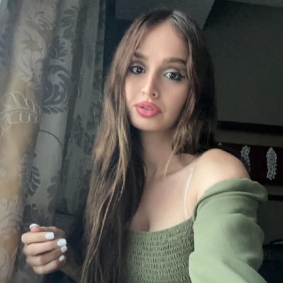Am a honest and caring person am a billionaire am an angel I help everyone in any kind of situation To make sure everyone is good and safe to be happy