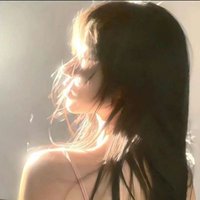 ywn (@juraganesy) 's Twitter Profile