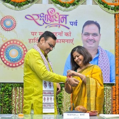Full-time mom, diehard foodie, adventure-loving Pahadi who thrives on Newsroom pressure. Aries. Associate Editor @News9Tweets worked in Jaipur HT, ToI, DNA
