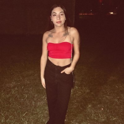 🏡Adelia María 🏡 ⚡22⚡ ♍ https://t.co/yBQClyCLBA