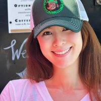 Mia Anderson (@buchang827) 's Twitter Profile