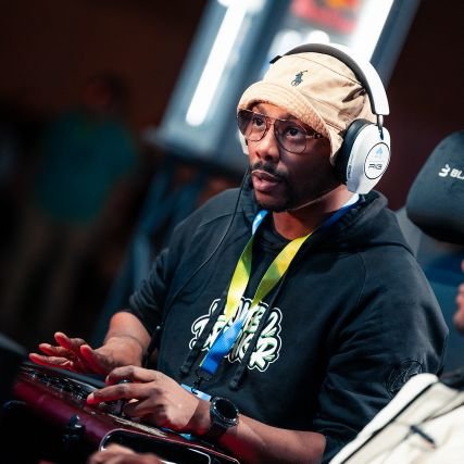 Dtn Samsho/Guilty Gear player, Owner of the new series Samurai Sparring. Business inquiries. @terrell0328@yahoo.com or dm me