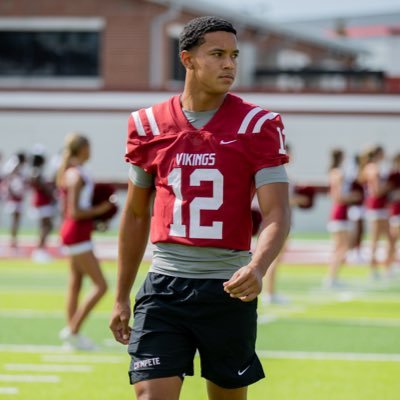 c/o 26🎓 | Lowndes County HS, GA | DB/WR🏈 | track🏃🏽 | 3.3 GPA 📚 | Height: 6’2 | weight: 180 | ig: D1._gav | d1gavinlyons@icloud.com | 8505598350