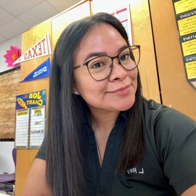 Ms.Reyna Profile
