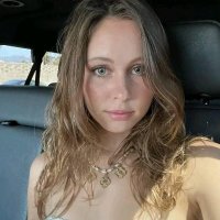 Lily (@0ss2g0b503551d3) 's Twitter Profile