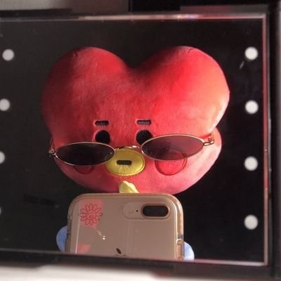 HarshaMura37668's profile picture. Low-key, high peace, just vibin’ through today.