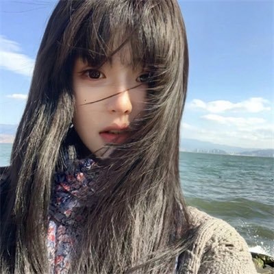 92SVb8mglac1GzB's profile picture. 私も欲しいって思っちゃう。 🌐 🌹 🔥 👍