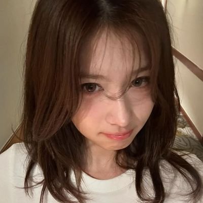iska🌻 |
Whenever I seem exhausted, will you pull me into the middle of the rain and run with me again?