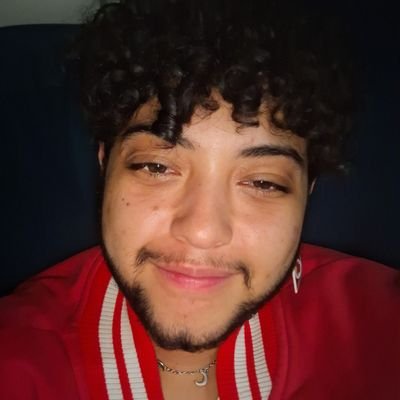 só um estudante de música pilhado falando sobre a vida e sobre o que gosta • ele/dele