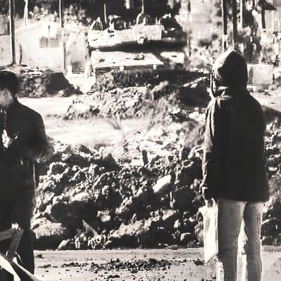 النفاق هو عبارة عن جسم ملئ بالعفن...تغطيه ملابس أنيقة...