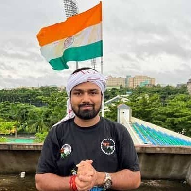 _Da_nipol_ekson's profile picture. Believer • Father • Globetrotter