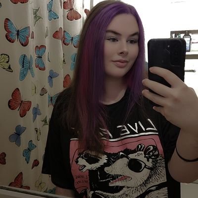 luna_blood04's profile picture. ~24~ Gamer🎮|Photographer📸| Artist🎨
🖤 
~Insta: ask and see if ill give it.