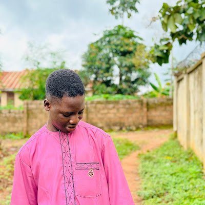 I'm a Student//
Attitude is everything in life