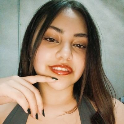 valentinagf_'s profile picture. soy de sagitario como Taylor Swift y de vez en cuando (siempre) soy graciosa