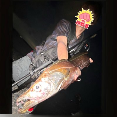 東海大学静岡キャンパス・2年・釣魚部所属🎣ライトゲームからサーフ、ロックショアなど海のルアーならなんでもやってます!三保半島を活動拠点にしてます!見かけたら声掛けてください!! 岩国沖でたまーにやってる時もあります!