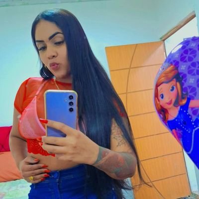 'Guiada e protegida por Maria Padilha rainha do cabaré🔥💃 Podem ocupar o meu lugar, mas nunca serão como eu 🥇