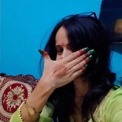 Devika Rana अल्हड़ सी पहाड़न💃 Profile