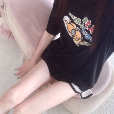 yamiyami0625's profile picture. 体力に老いを感じるアラサー出稼ぎ🚗嬢 / スペ117～120 / 月の半分はひきニート / ｶｼｮ🅾️に貢いでる / 摂食は10歳～ / 🔥🐸start⇒➰内12 / 超⚔️🇹🇭🔟 / 昼は休日は自炊、で稼ぎ中は🏪飯9️⃣ / MAX 65kg / Min 39kg /無言フォロー失礼します🙇‍♀️