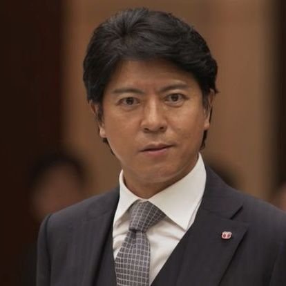これは私の公式ファンページです。ファンやフォロワーとコミュニケーションをとり、彼らが私についてどう思っているかを知るのが私の目標です。みんな大好きです。どうしてこのページにたどり着いたのか。私の日本の兄弟姉妹は永遠に一つです。
