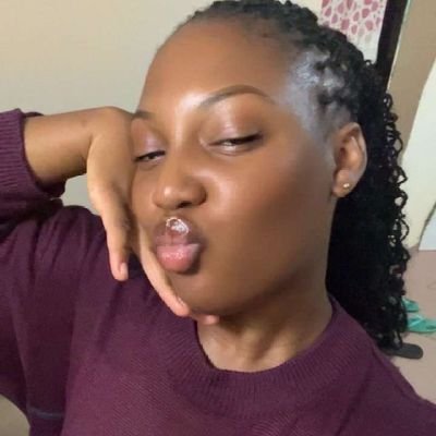 A fashion designer and a baker Instagram:ochuwa4,TikTok:ochuwa28