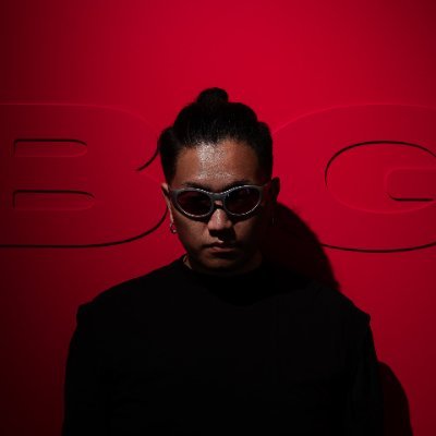 Designer, lecturer, and head of design living in Saigon, Vietnam — Specializing in UIUX, Web Design and production across all platforms.