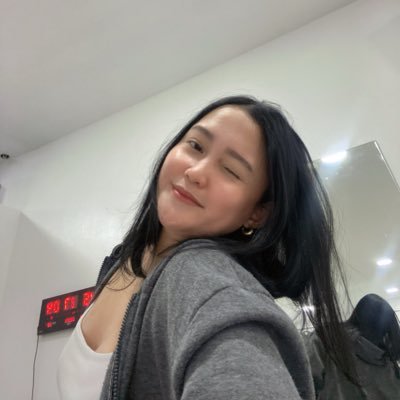 lloridamelliza's profile picture. 